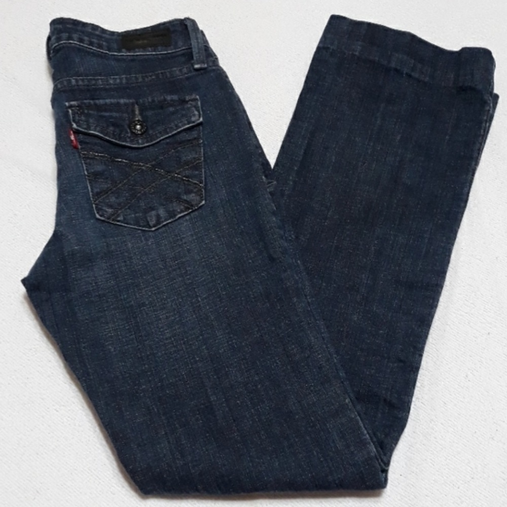 LEVI’S | Women’s Vintage Low-Rise Bootcut Jeans - Picture 7 of 7